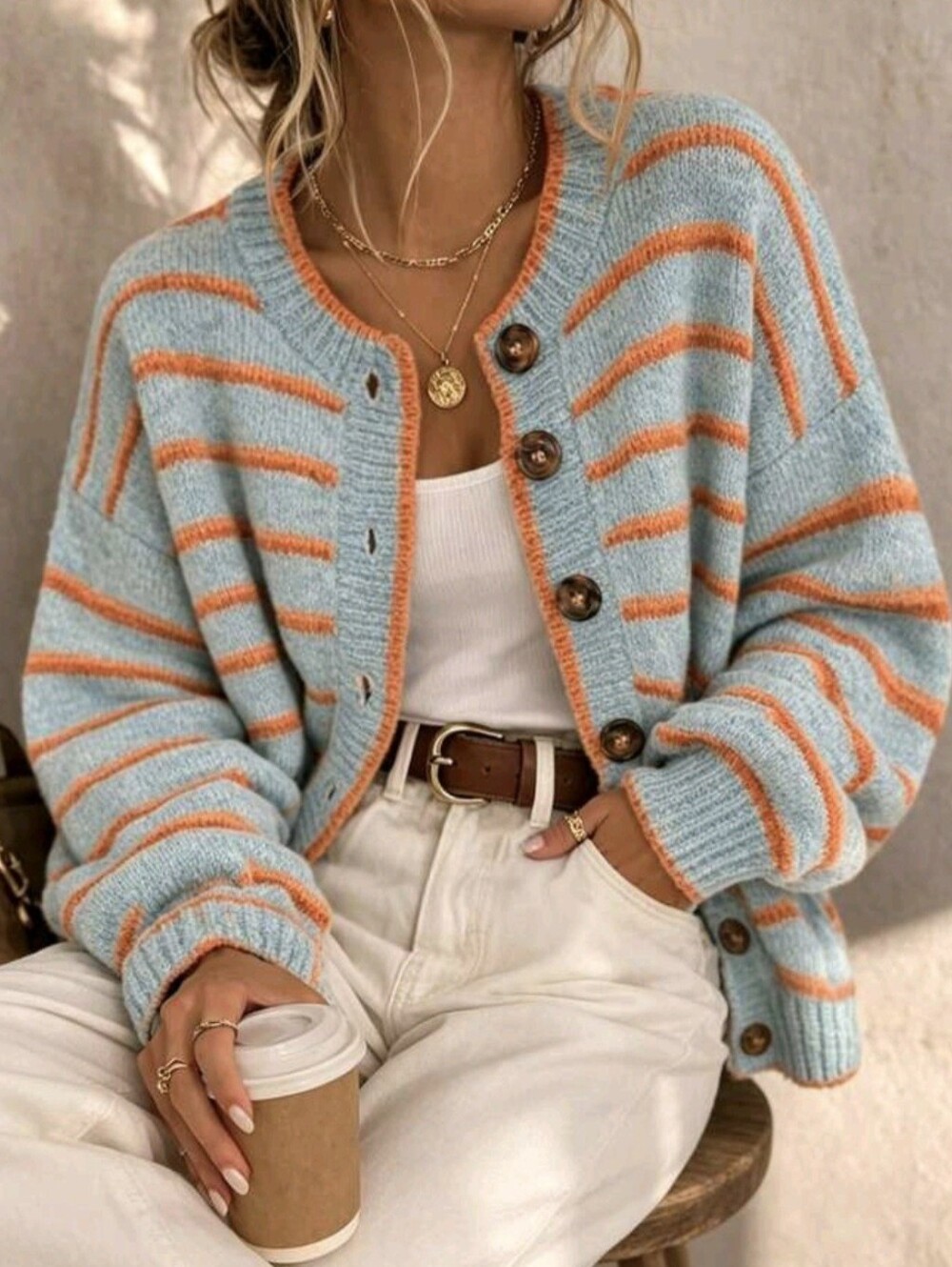 Women's Round Neck Single-Breasted Contrast Stripe Lantern Sleeve Knit Cardigan